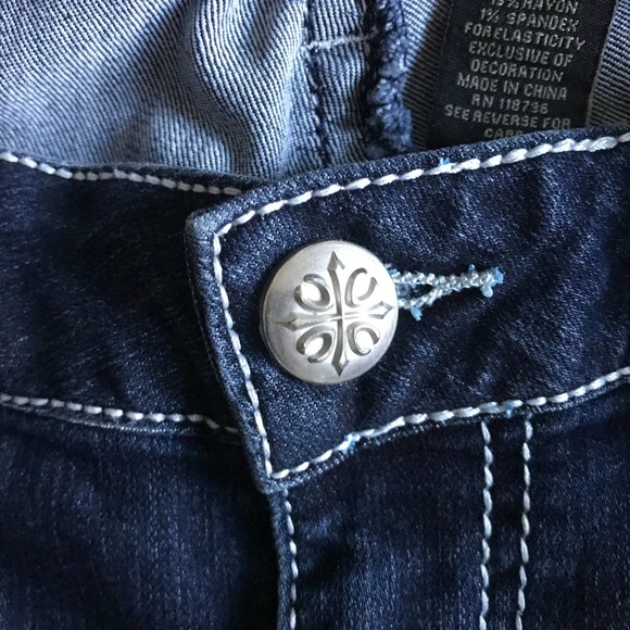 SoundGirl Size 16 Embellished Denim Jeans Fleur de lys Juniors Plus NEW - Picture 8 of 9